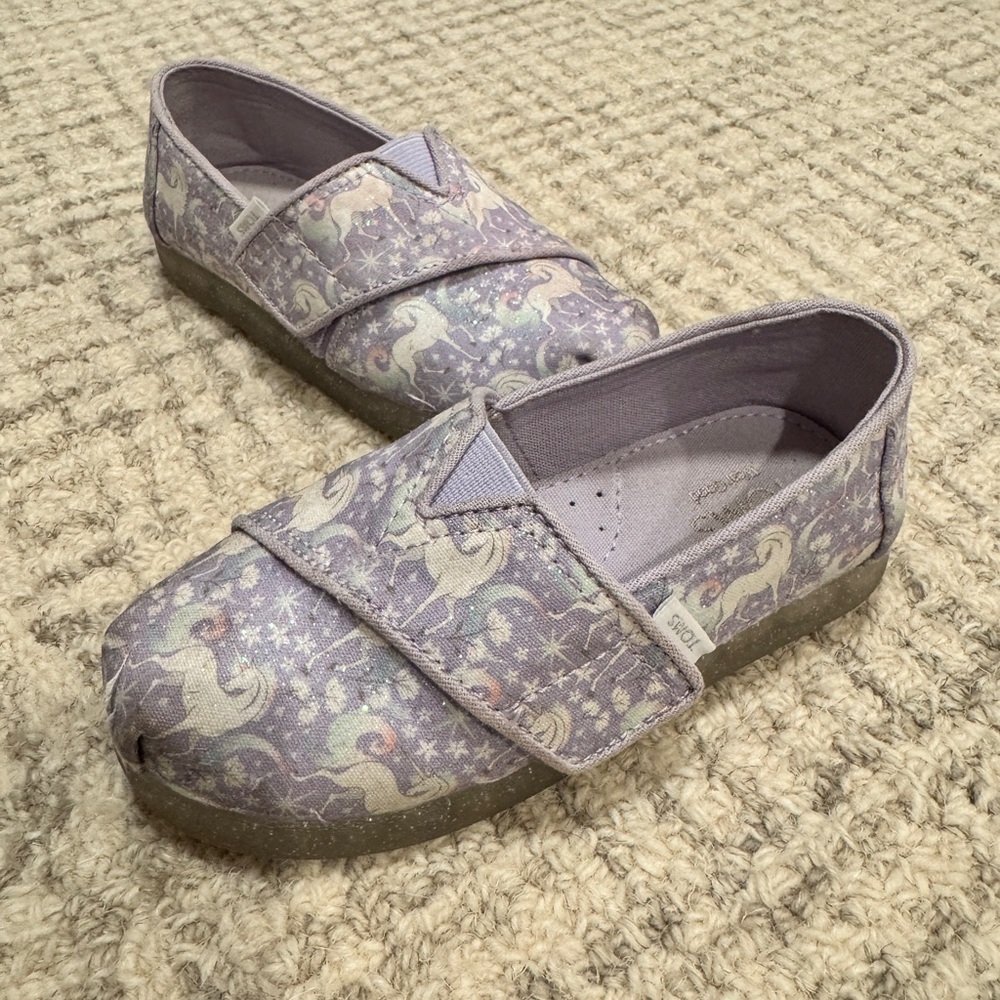 TOMS Girls Unicorn Print Slip-On Shoes - Purple